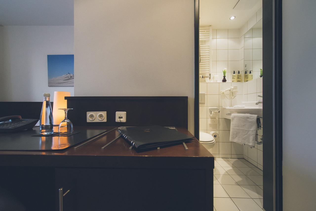 Das Wildeck Hotel & Restaurant Abstatt Ngoại thất bức ảnh