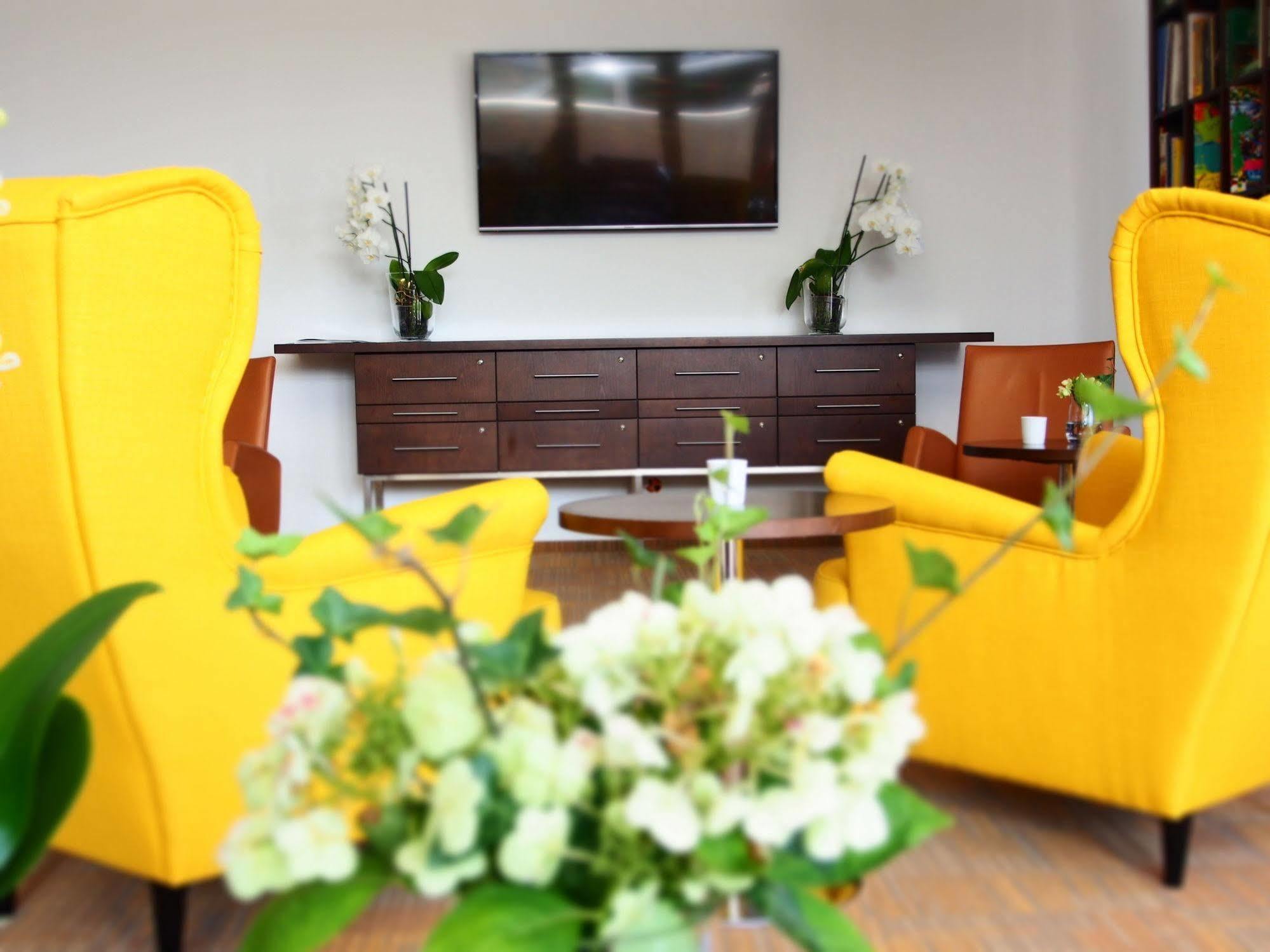 Das Wildeck Hotel & Restaurant Abstatt Ngoại thất bức ảnh